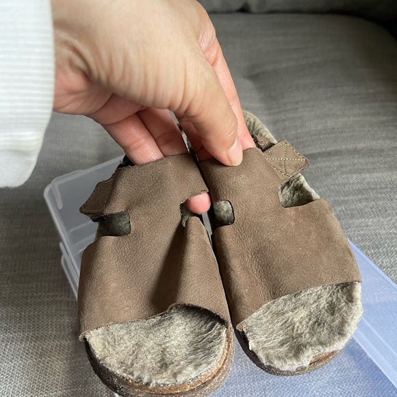 Zara- Leather Sandals (Size 10.5) - Picture 3 of 6